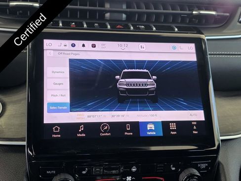 Used 2025 Jeep Grand Cherokee Limited image 22