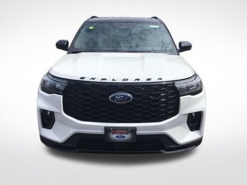 New 2025 Ford Explorer ST-Line w/ Premium Package image 8