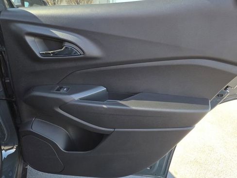 New 2026 Chevrolet Trax LT w/ Driver Confidence Package FWD image 25