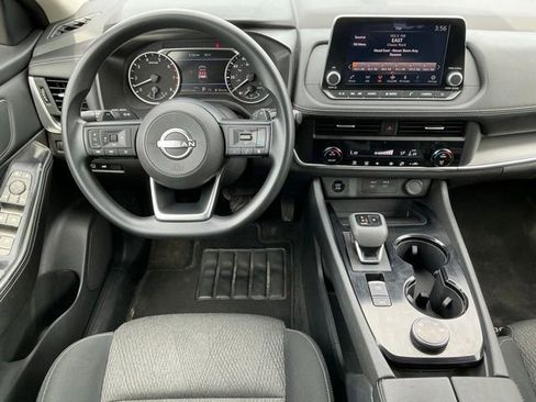 Used 2024 Nissan Rogue SV AWD/4WD image 15