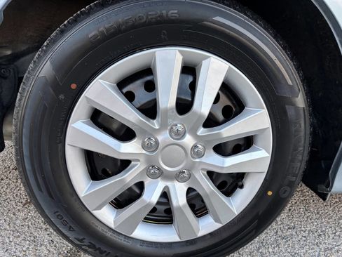 Used 2011 Honda Accord LX image 30