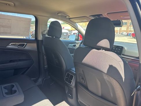 New 2026 Kia Sportage S image 14