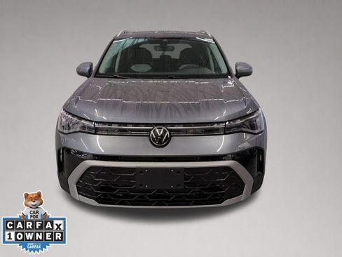 Used 2025 Volkswagen Taos SEL AWD/4WD image 9
