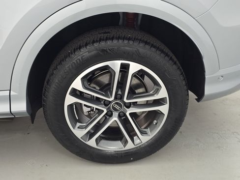 New 2025 Audi Q5 Premium image 33