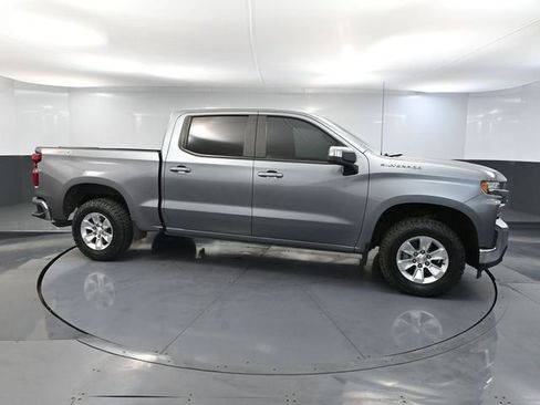 Used 2019 Chevrolet Silverado 1500 LT image 3