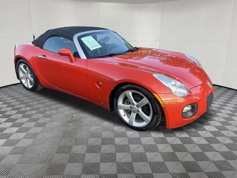 Used 2008 Pontiac Solstice GXP RWD image 8