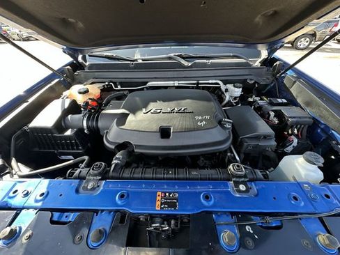 Used 2019 Chevrolet Colorado ZR2 image 31