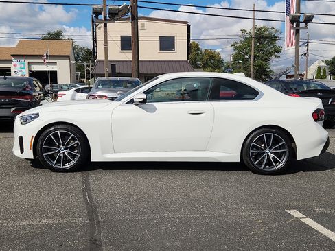 Used 2022 BMW 230i Coupe image 2
