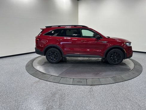 Certified 2022 Kia Sorento S image 5