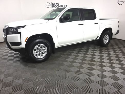 New 2026 Nissan Frontier S image 4