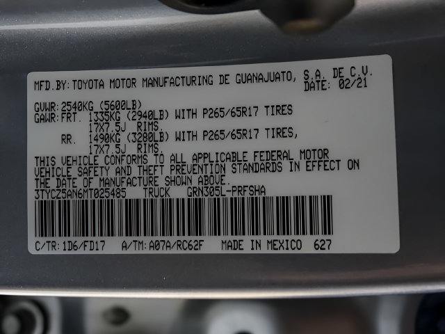 Used 2021 Toyota Tacoma TRD Sport AWD/4WD image 29