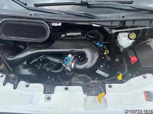 Used 2016 Ford Transit 150 XL RWD image 10