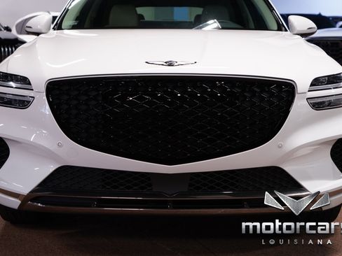 Used 2022 Genesis GV70 2.5T image 10