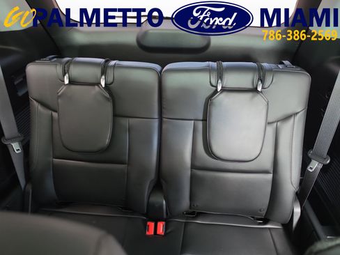 Used 2023 Ford Explorer XLT w/ Equipment Group 202A RWD image 15