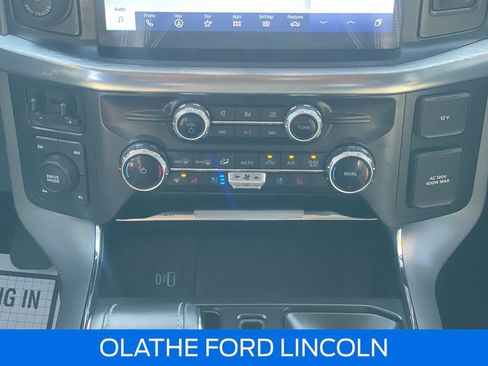 Used 2022 Ford F150 Lariat w/ Equipment Group 502A High AWD/4WD image 17