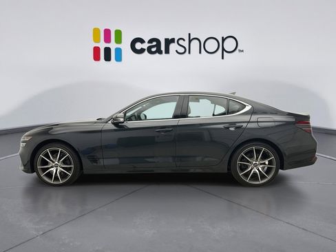 Used 2023 Genesis G70 2.0T image 2