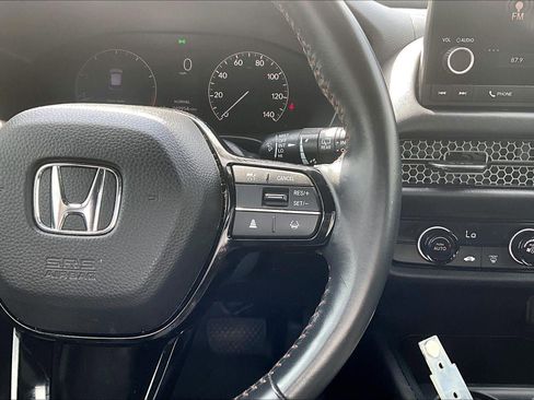 Used 2023 Honda HR-V Sport image 17