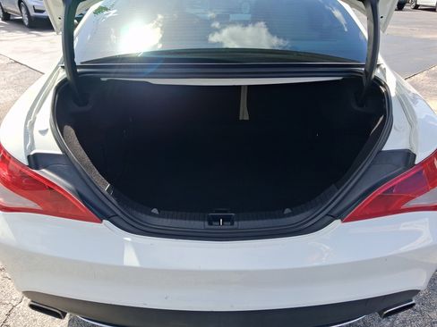 Used 2014 Mercedes-Benz CLA 250 image 28