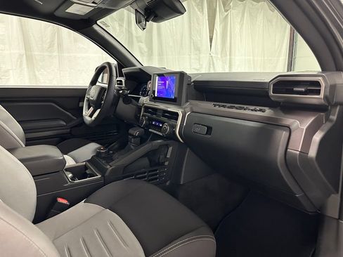 Used 2026 Toyota Tacoma TRD Off-Road AWD/4WD image 62
