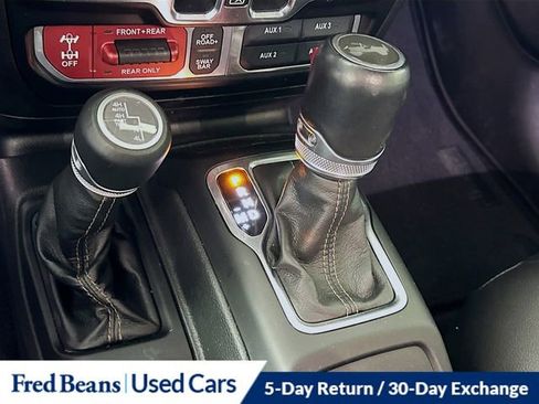 Used 2022 Jeep Wrangler Unlimited Rubicon w/ Xtreme Recon 35" Tire Package image 18