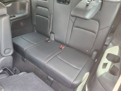 Used 2023 Nissan Pathfinder SL w/ SL Premium Package FWD image 31
