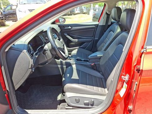 Used 2022 Volkswagen Jetta SE FWD image 10