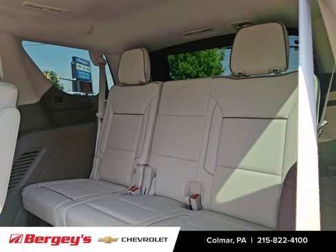 Used 2022 GMC Yukon Denali AWD/4WD image 14