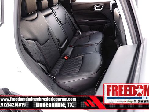 New 2026 Jeep Compass Latitude image 16