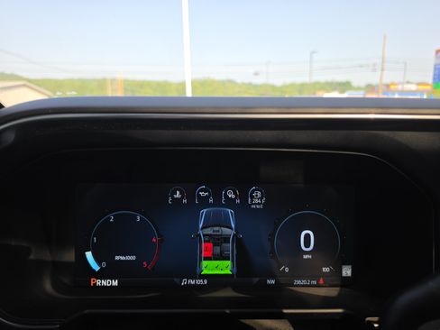 Used 2026 Ford F350 Platinum AWD/4WD image 25