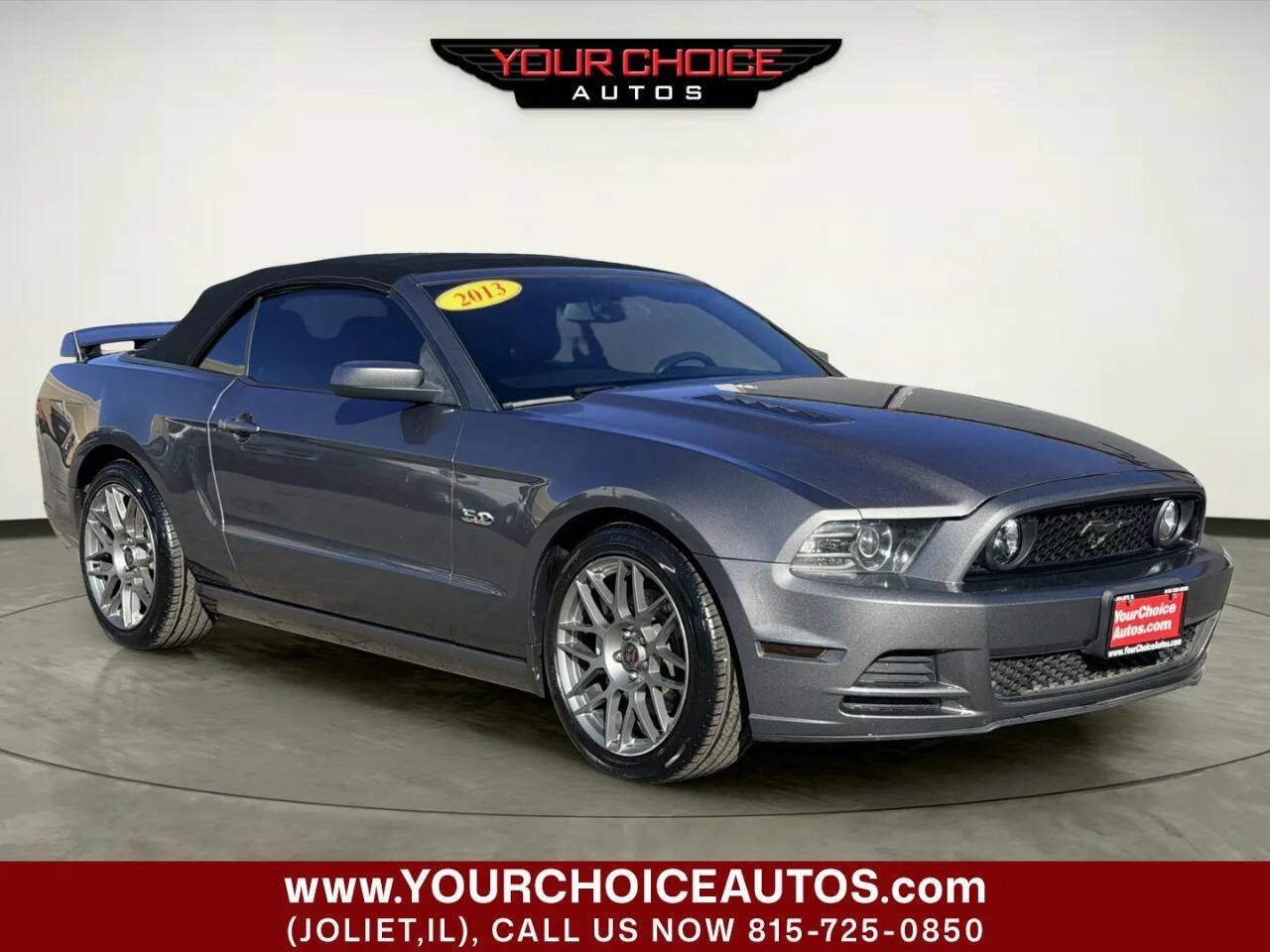 Used 2013 Ford Mustang GT Premium w/ Comfort Pkg RWD image 12