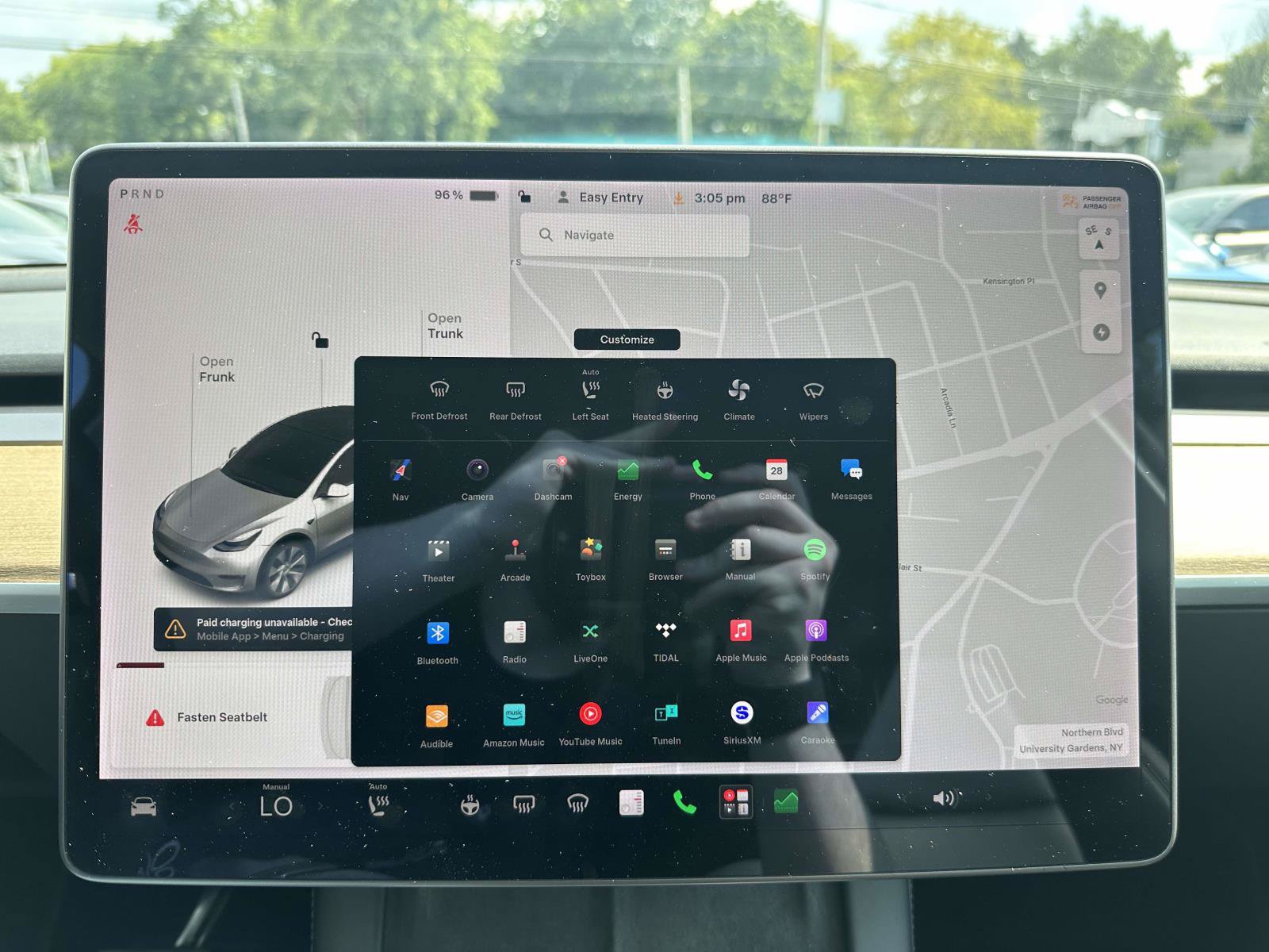 Used 2021 Tesla Model Y Long Range AWD/4WD image 30