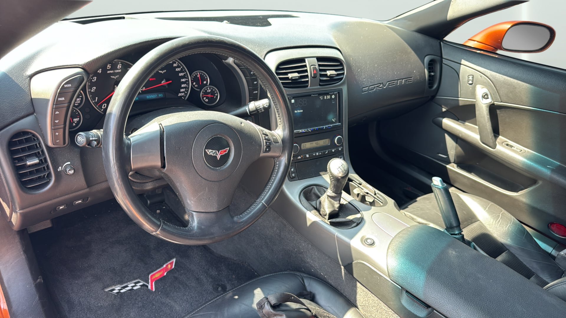 Used 2007 Chevrolet Corvette Coupe w/ Preferred Equipment Group RWD image 14