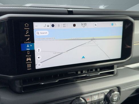 New 2025 Jeep Gladiator Sport image 25