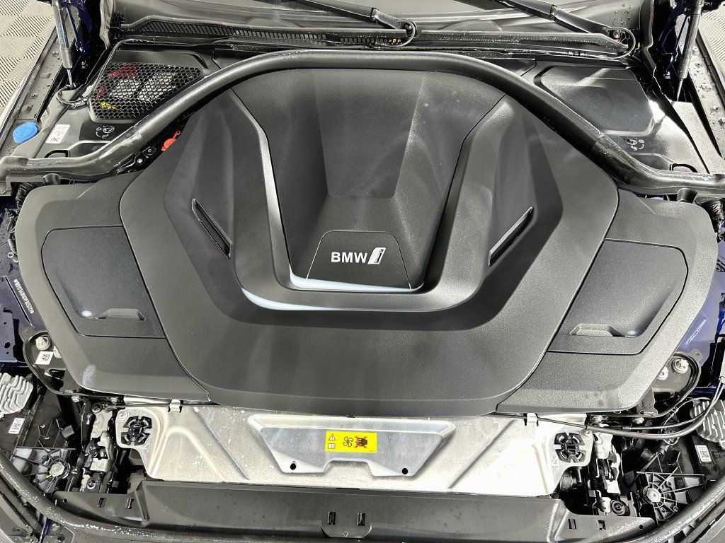 Used 2023 BMW i4 eDrive40 w/ Premium Package RWD image 31