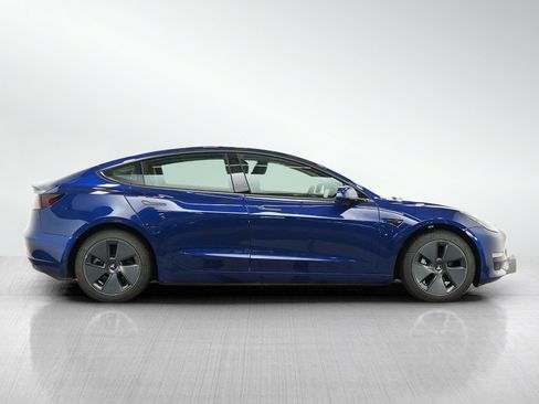 Used 2022 Tesla Model 3 Long Range AWD/4WD image 6