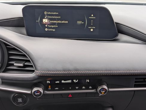 Used 2025 MAZDA MAZDA3 s image 24