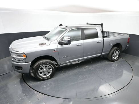 Used 2024 RAM 2500 Laramie AWD/4WD image 51