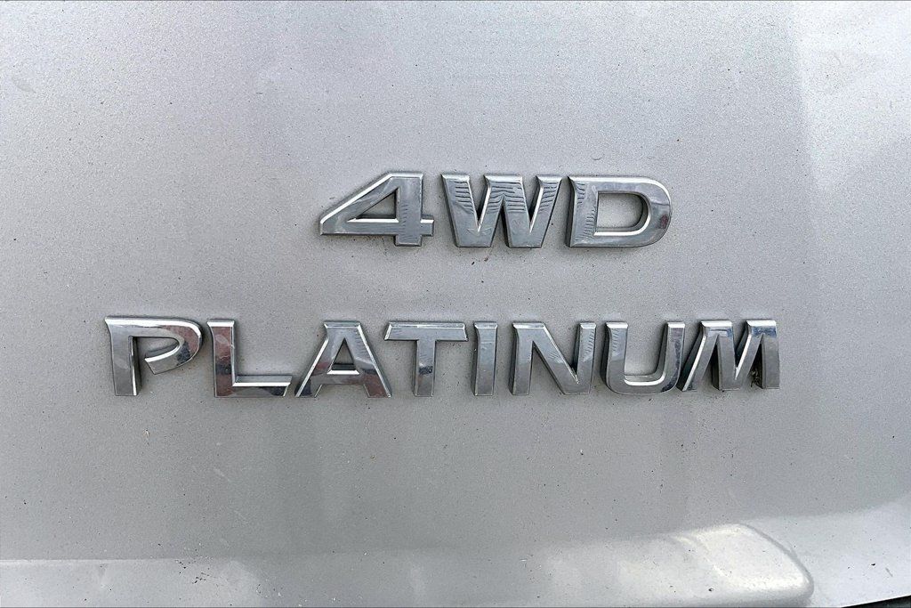 Used 2015 Nissan Pathfinder Platinum FWD image 7