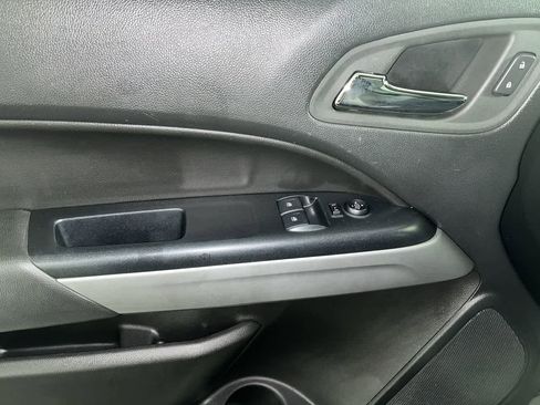 Used 2022 Chevrolet Colorado LT w/ Fleet Safety Package image 13