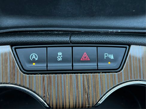Used 2020 GMC Acadia SLE w/ Driver Convenience Package AWD/4WD image 48