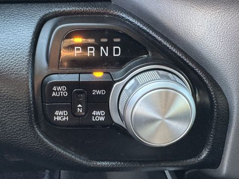 Used 2022 RAM 1500 Laramie w/ Sport Appearance Package AWD/4WD image 19