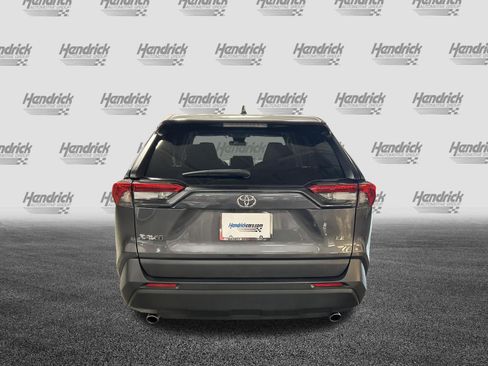 Used 2023 Toyota RAV4 LE FWD image 8