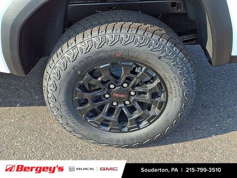 New 2026 GMC Canyon Elevation AWD/4WD image 5