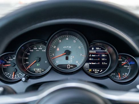 Used 2016 Porsche Cayenne GTS image 15