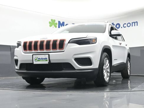Used 2020 Jeep Cherokee Latitude FWD image 7