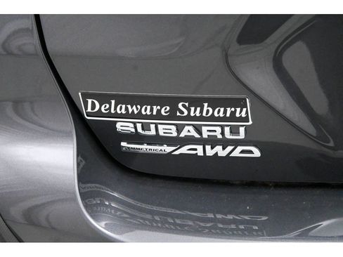 New 2025 Subaru Crosstrek 2.5i Limited w/ Crosstrek Mirror Package image 32