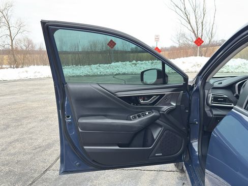 Used 2023 Subaru Legacy Limited image 10