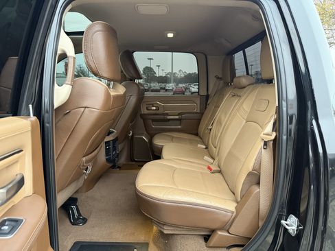 Used 2019 RAM 2500 Limited image 39