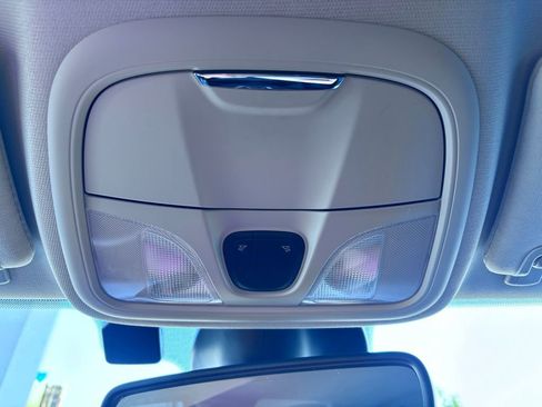 Used 2021 Jeep Cherokee Latitude image 24