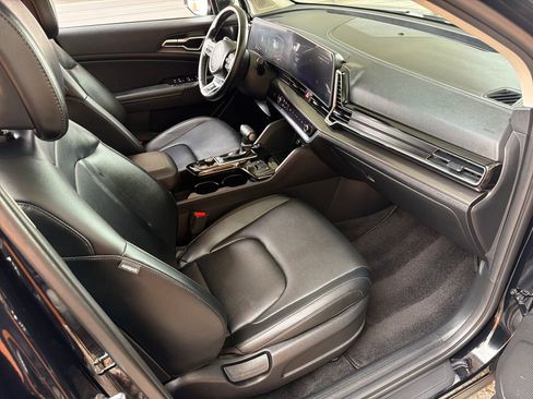 Used 2024 Kia Sportage EX image 27